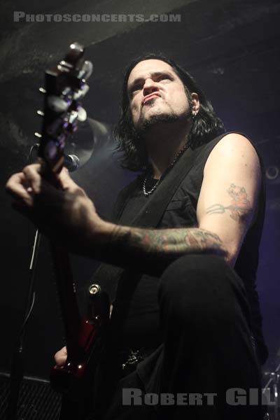 PRONG - 2008-01-10 - PARIS - La Locomotive - 